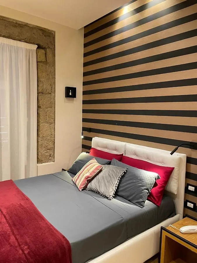 Kbirr Charming House Bed and Breakfast Napels Italië