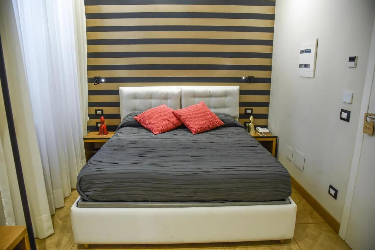 Kbirr Charming House Bed and Breakfast Napels 5*,
