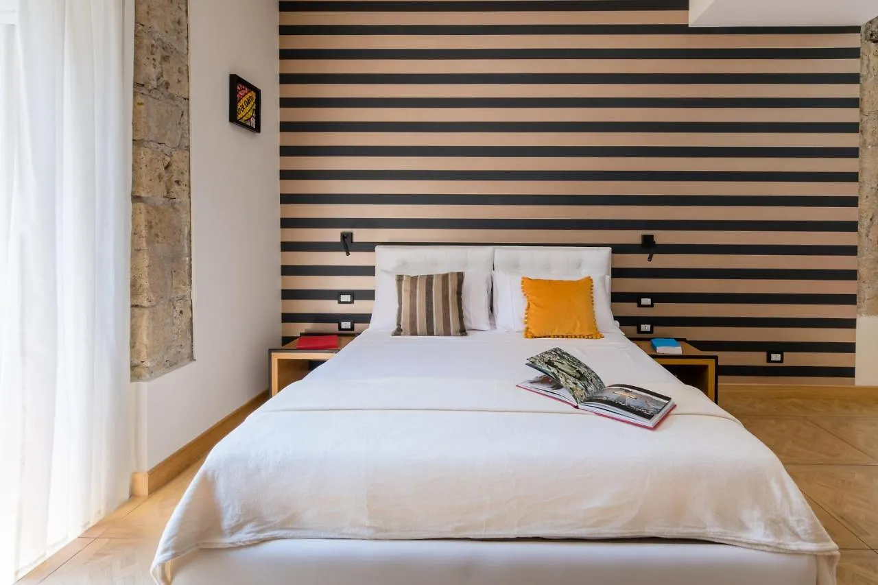 Kbirr Charming House Bed & Breakfast Naples
